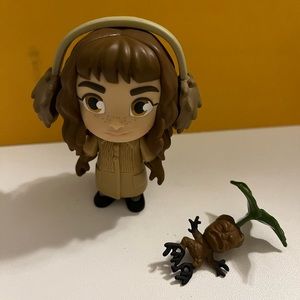 Harry Potter Hermione Granger and Baby Mandrake Figurine